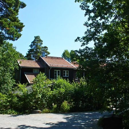Bed&Breakfast In Nature 12 Min From City Free Bikes Stockholm Exterior photo